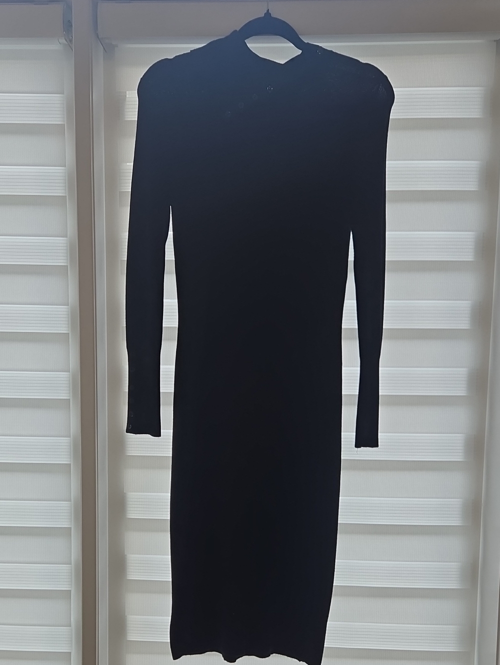 Zara Classic Black Long-Sleeve Midi Dress - Elegant Everyday Style